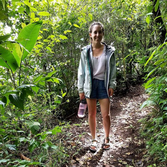 Meet your Posher, Athena - Picture 1 of 1